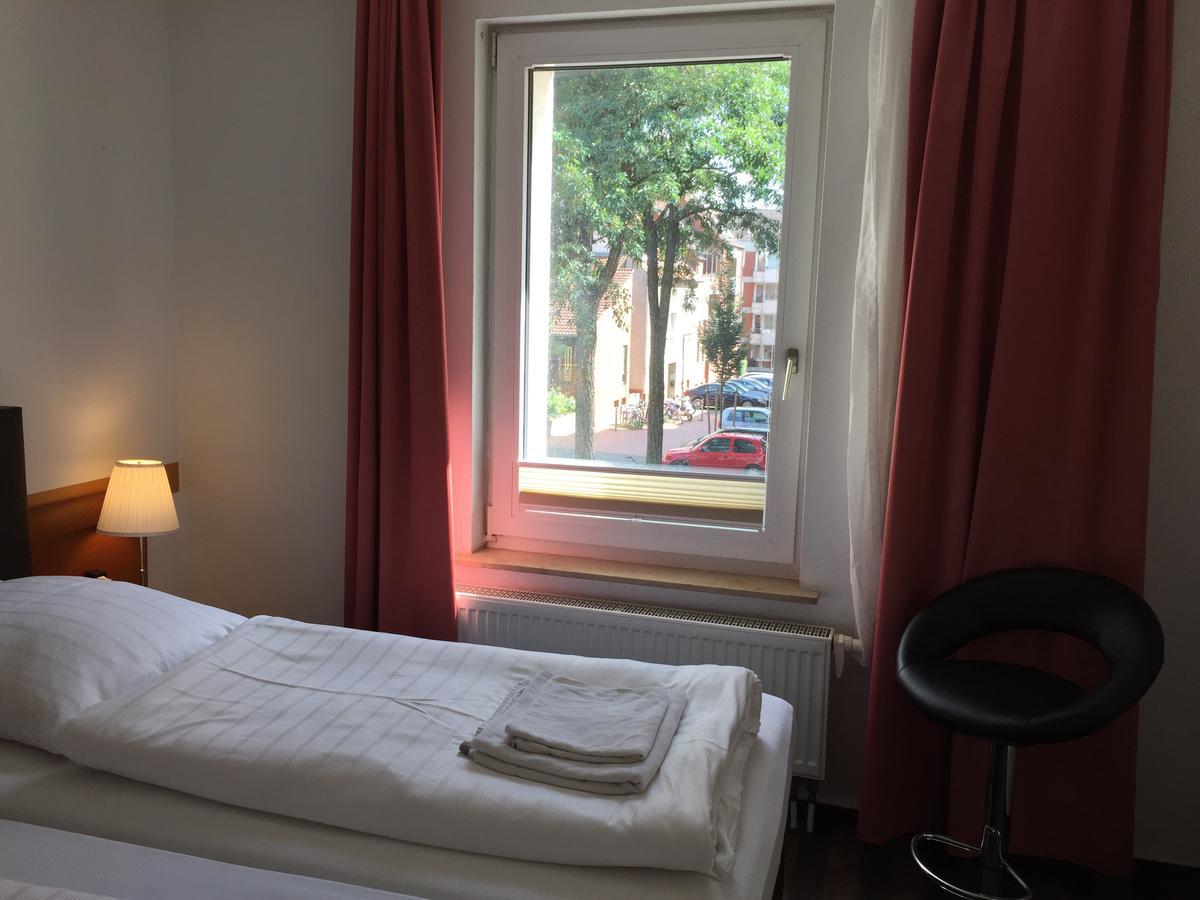 Hotel Marjani Hannover Bagian luar foto